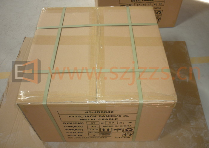 杰克丹尼品牌酒架包裝完畢 杰克丹尼品牌酒架包裝完畢