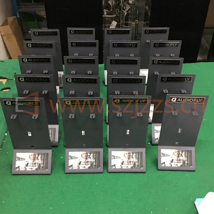 耳機(jī)展示架實(shí)景圖2 耳機(jī)展示架實(shí)景圖2