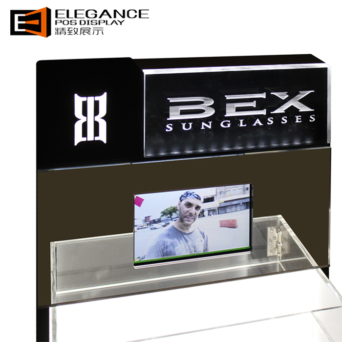 RP005547 臺面黑色眼鏡架-2.jpg