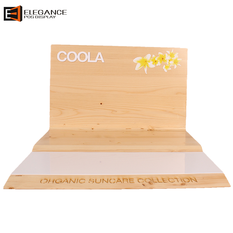 RP006961 精致木制-臺面-防曬產(chǎn)品展架 (2).jpg